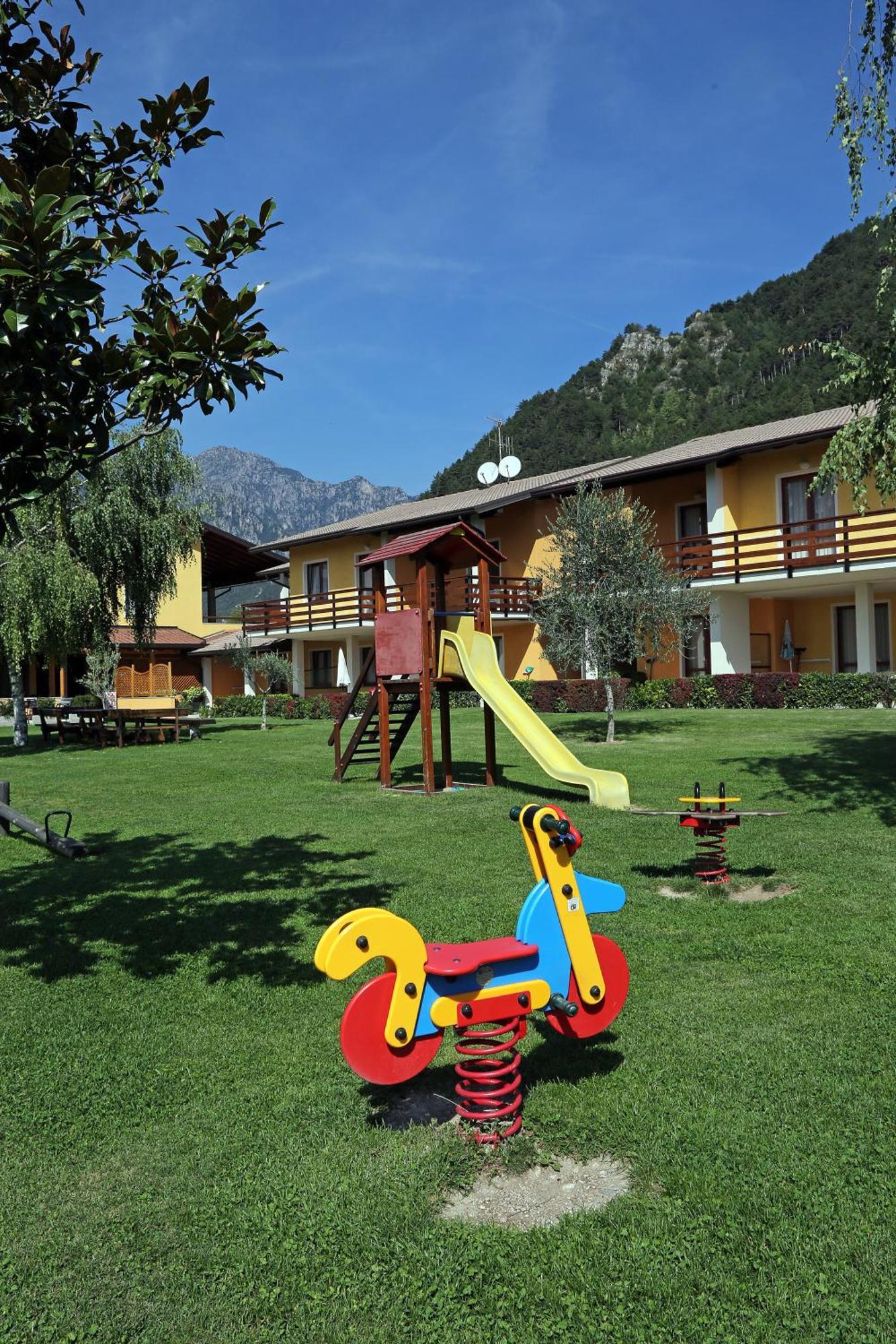 Hotel Residence La Pertica Tremosine Екстериор снимка