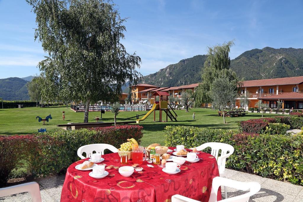 Hotel Residence La Pertica Tremosine Стая снимка