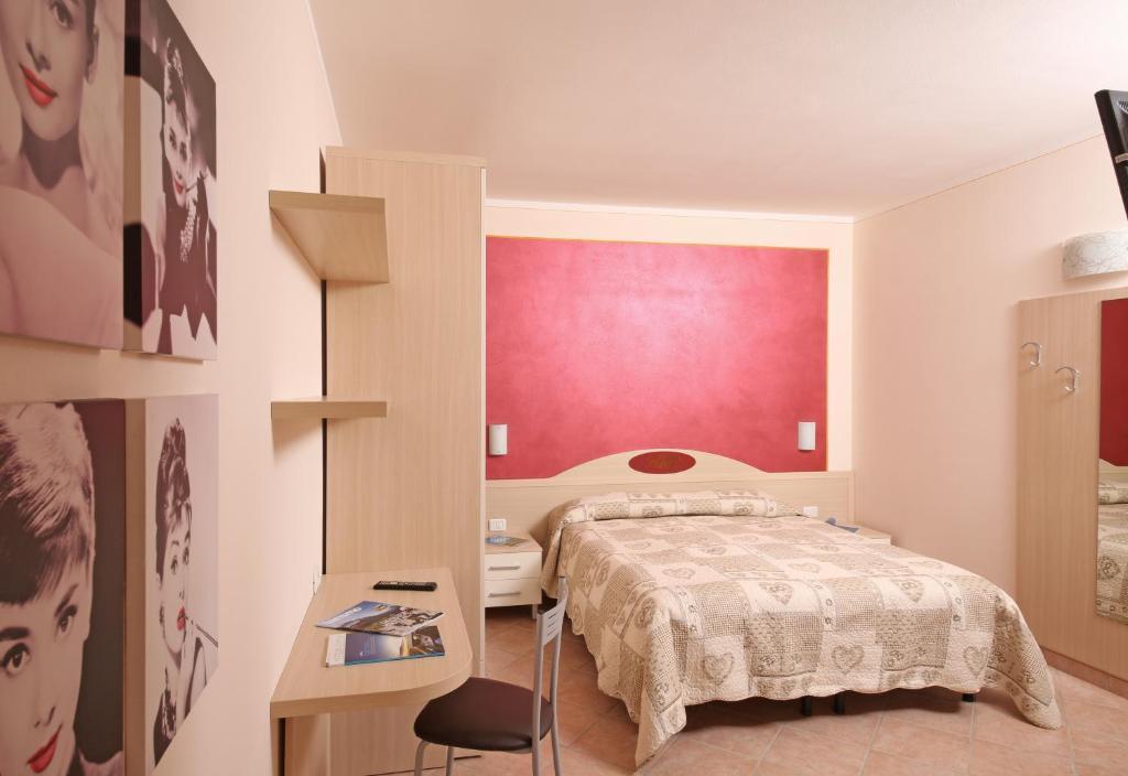 Hotel Residence La Pertica Tremosine Стая снимка